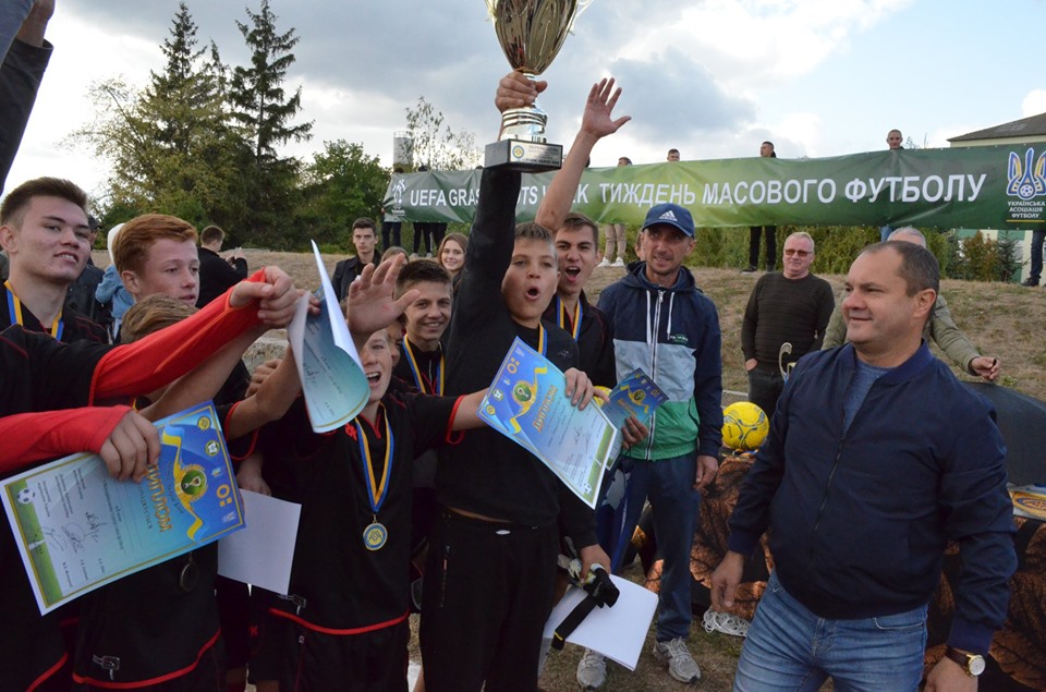 У рамках тижня масового футболу УЄФА в Лубнах відбувся Олімпійський урок та турніри: Кубок Андрія Біби і Кубок &quot;Юність Посулля&quot;