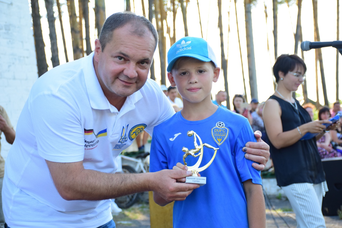 «11х11 чемпіонів. Футбол заради розвитку молоді та регіонів» у Смизі