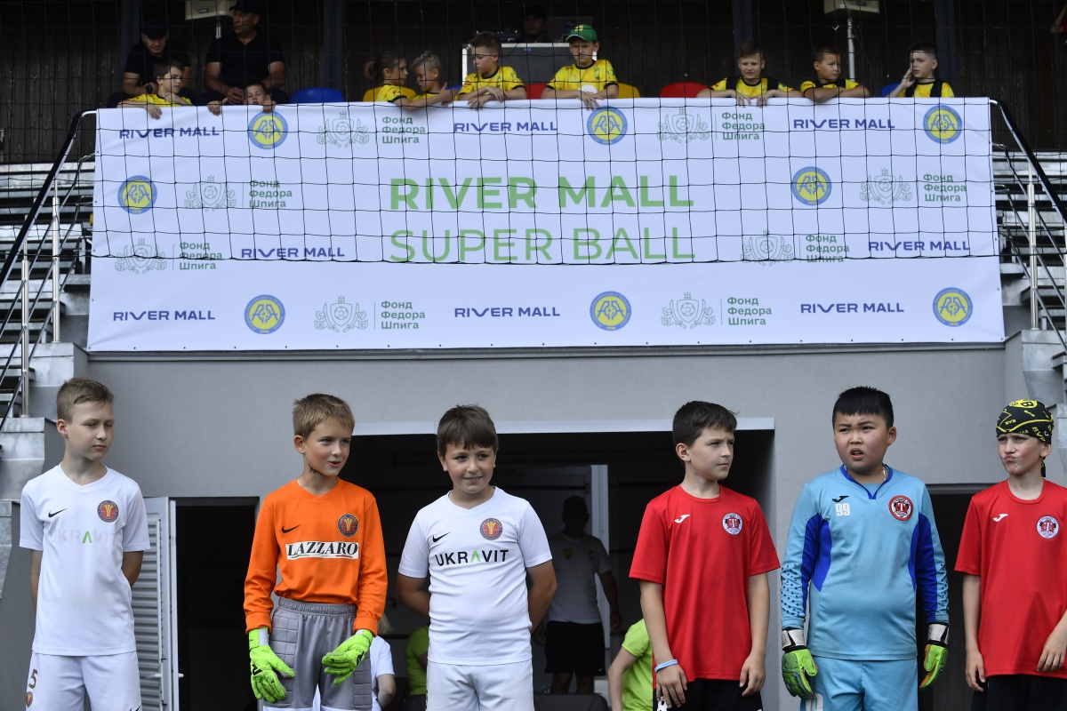 Сьогодні відбувся перший день турніру RIVER MALL CUP (U-11)