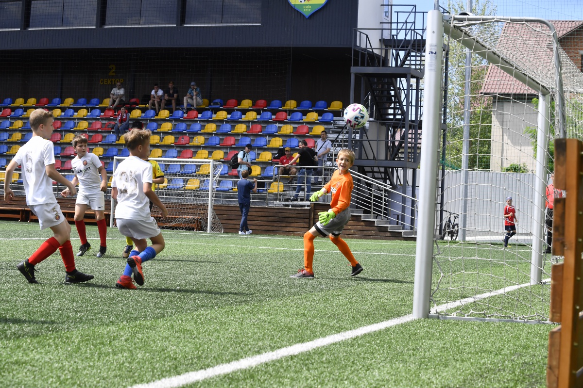 Сьогодні відбувся перший день турніру RIVER MALL CUP (U-11)